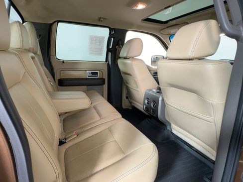 Used 2011 Ford F150 Lariat w/ Lariat Chrome Pkg image 29