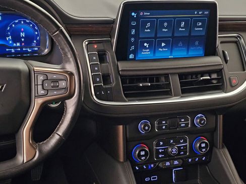 Used 2022 Chevrolet Suburban High Country w/ LPO, Illumination Package AWD/4WD image 10