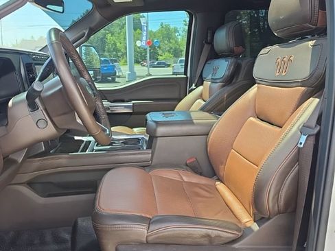 Used 2023 Ford F450 King Ranch w/ FX4 Off-Road Package AWD/4WD image 17
