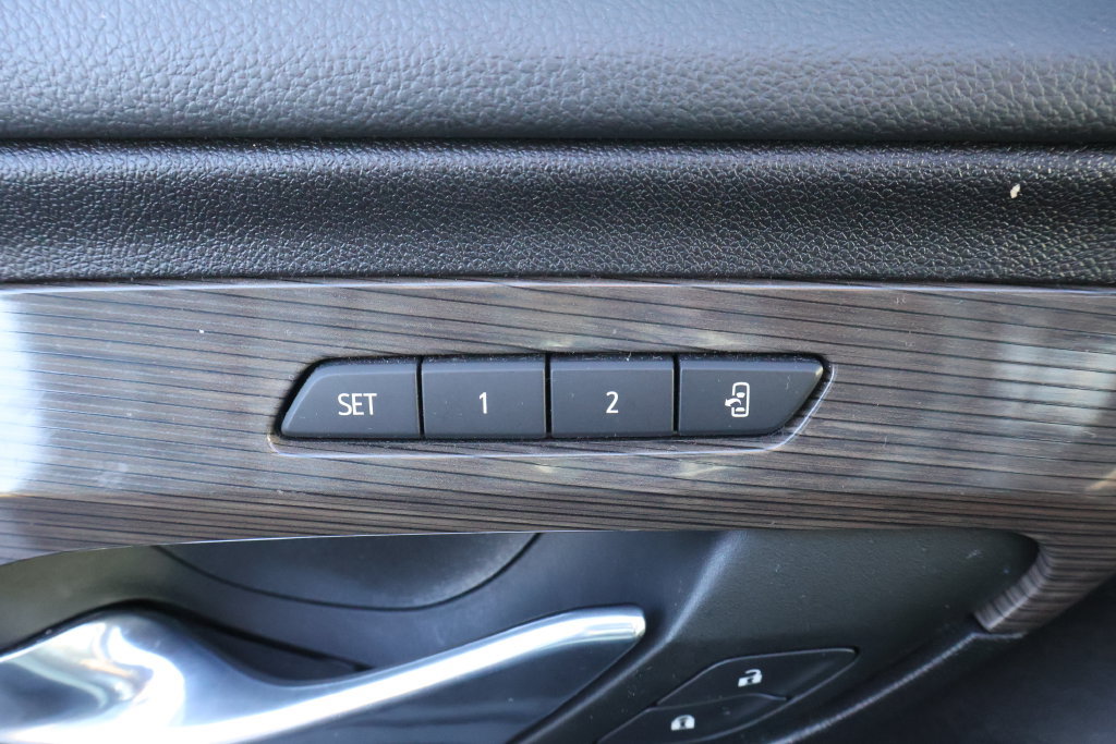Used 2024 GMC Terrain Denali w/ Black Diamond Edition AWD/4WD image 15