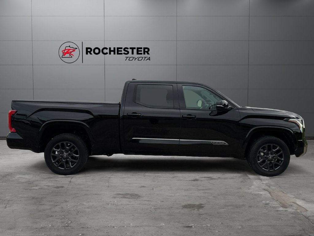Used 2025 Toyota Tundra Platinum AWD/4WD image 6