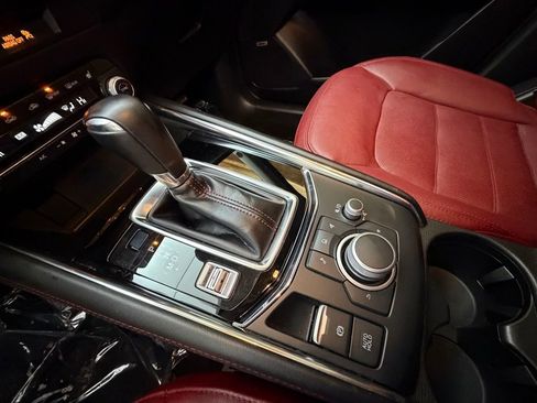 Used 2023 MAZDA CX-5 Carbon Edition image 19