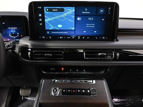 New 2026 Lincoln Aviator Reserve image 28