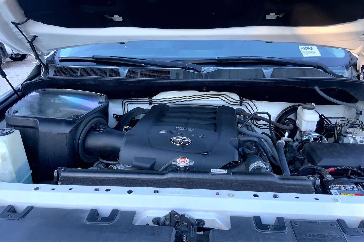 Used 2018 Toyota Tundra SR5 w/ TRD Sport Package AWD/4WD image 31