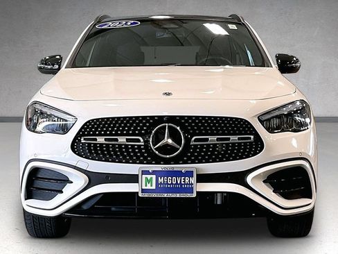 Used 2025 Mercedes-Benz GLA 250 4MATIC image 2