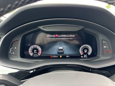 New 2025 Audi Q8 Premium Plus image 29