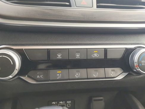 Used 2024 Nissan Altima 2.5 SV image 26