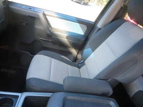 Used 2011 Nissan Titan PRO-4X image 25