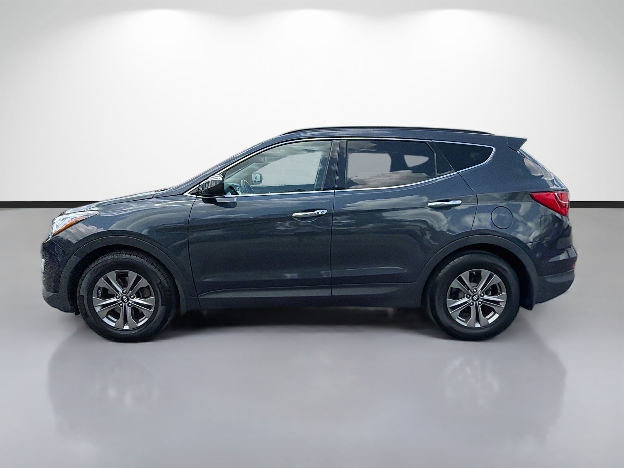 Used 2015 Hyundai Santa Fe Sport w/ Option Group 04 AWD/4WD image 6