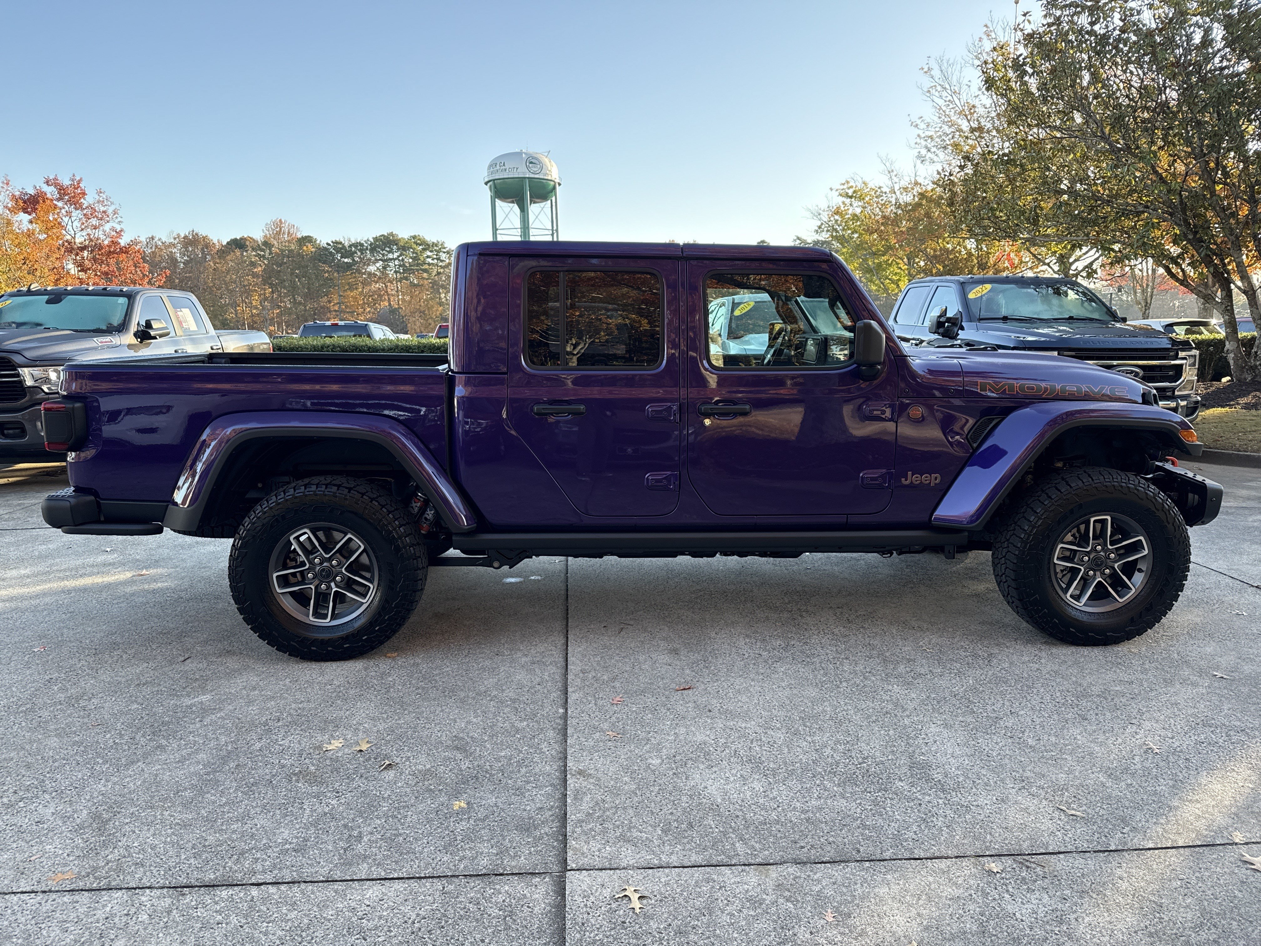 New 2026 Jeep Gladiator Mojave AWD/4WD image 8