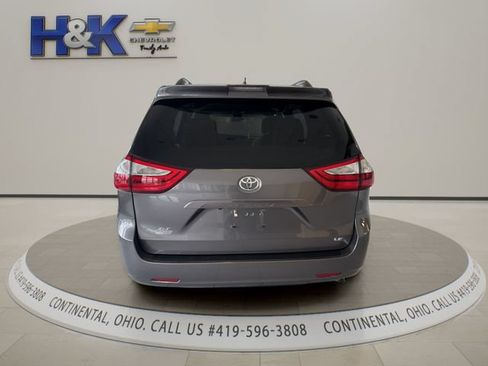 Used 2018 Toyota Sienna LE FWD image 5