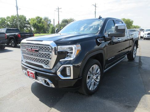 Certified 2021 GMC Sierra 1500 Denali w/ Denali Ultimate Package AWD/4WD image 11
