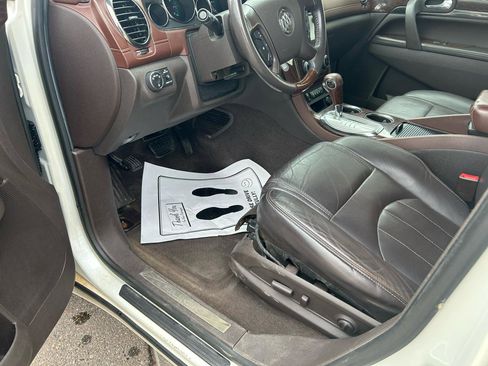 Used 2013 Buick Enclave Leather FWD image 10