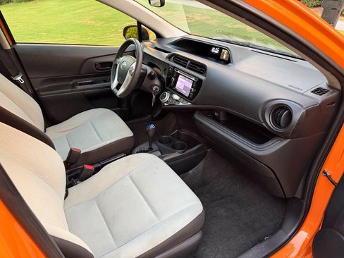 Used 2016 Toyota Prius C One FWD image 23