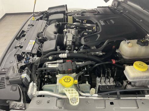 Used 2020 Jeep Wrangler Unlimited Rubicon AWD/4WD image 18