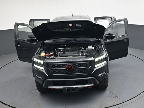 Used 2022 Nissan Frontier PRO-4X w/ Pro-4X Premium Package image 45