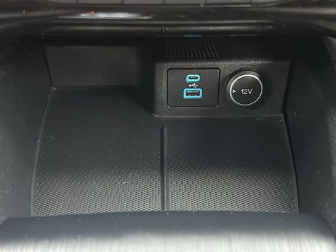 Used 2021 Ford Escape SE w/ Convenience Package image 26