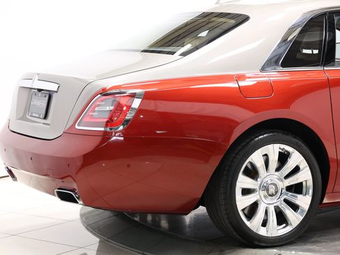 Used 2022 Rolls-Royce Ghost w/ Ghost Package AWD/4WD image 87
