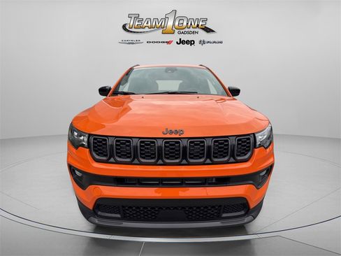 New 2026 Jeep Compass Latitude image 3