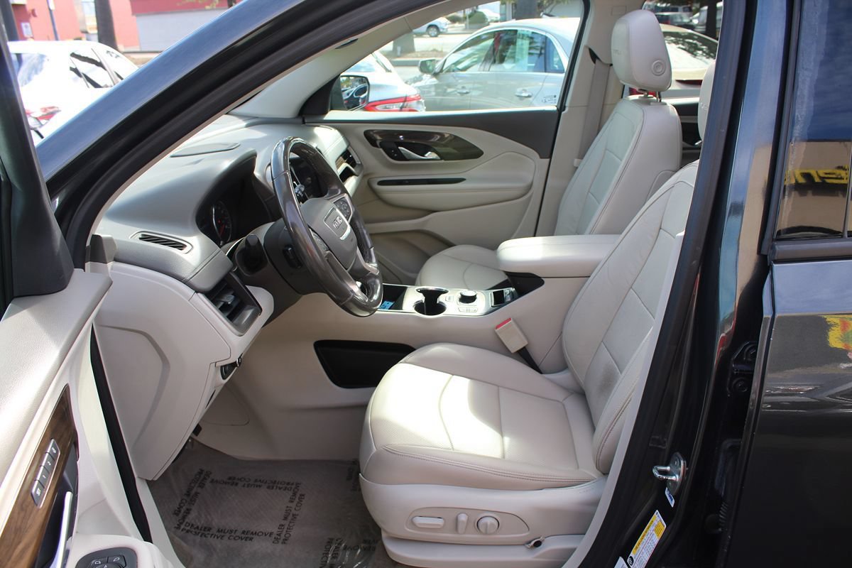 Used 2020 GMC Terrain Denali w/ Denali Premium Package AWD/4WD image 18