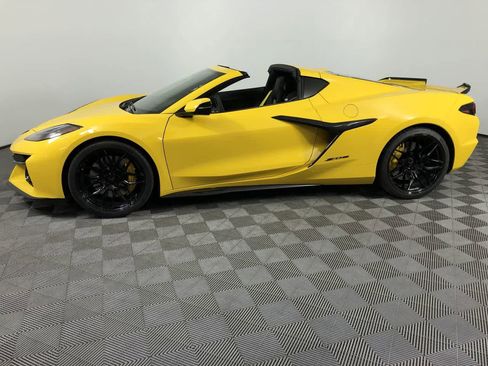 New 2026 Chevrolet Corvette Z06 w/ Battery Protection Package RWD image 15