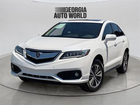 Used 2017 Acura RDX AWD w/ Advance Package image 3