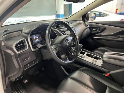 Used 2023 Nissan Murano SV AWD/4WD image 23
