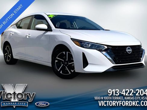 Used 2024 Nissan Sentra SV FWD image 1