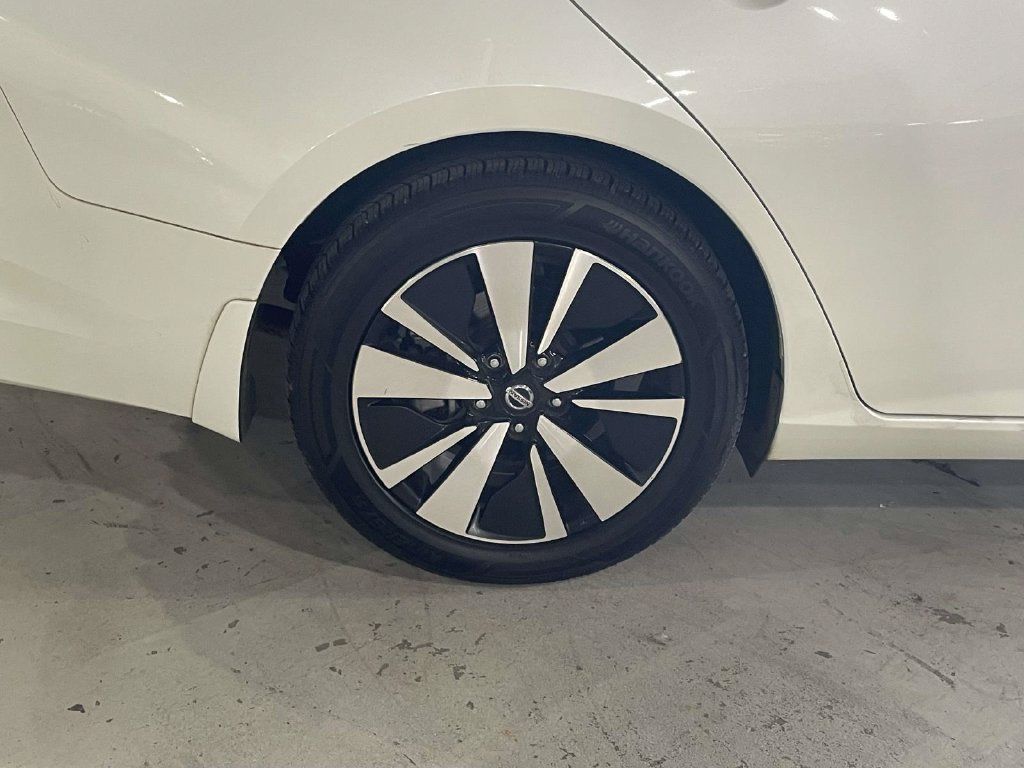 Used 2019 Nissan Altima 2.5 SL FWD image 6