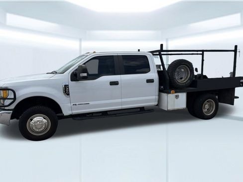 Used 2017 Ford F350 XL w/ Power Equipment Group AWD/4WD image 9