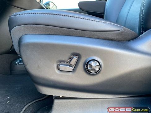 New 2026 Chrysler Pacifica Select image 25