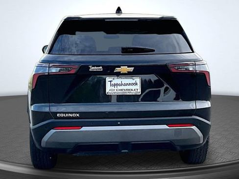 Used 2025 Chevrolet Equinox LT image 5