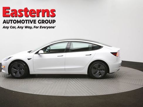 Used 2022 Tesla Model 3 Standard Range image 55
