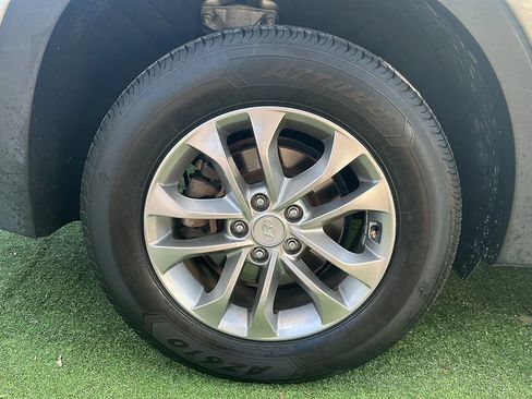 Used 2019 Hyundai Santa Fe SEL w/ Cargo Package AWD/4WD image 48