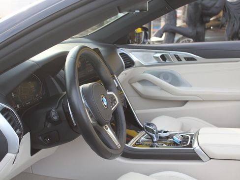 Used 2022 BMW 840i xDrive Convertible w/ Driving Assistance Package image 24