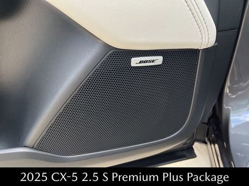 New 2025 MAZDA CX-5 AWD 2.5 S w/ Premium Plus Pkg image 8
