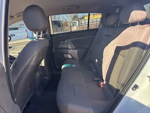 Used 2012 Kia Sportage LX image 17