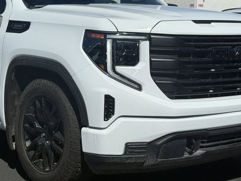 Used 2025 GMC Sierra 1500 Pro w/ Pro Value Package image 2