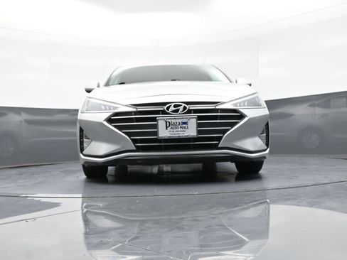 Used 2019 Hyundai Elantra SE w/ Cargo Package FWD image 26