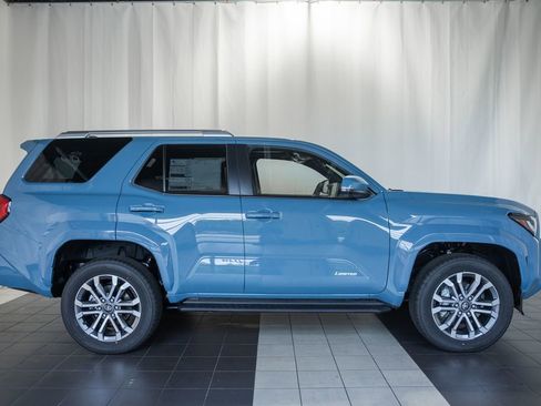 New 2026 Toyota 4Runner Limited AWD/4WD image 3