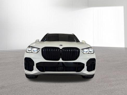 Used 2023 BMW X5 M50i w/ Executive Package AWD/4WD image 3