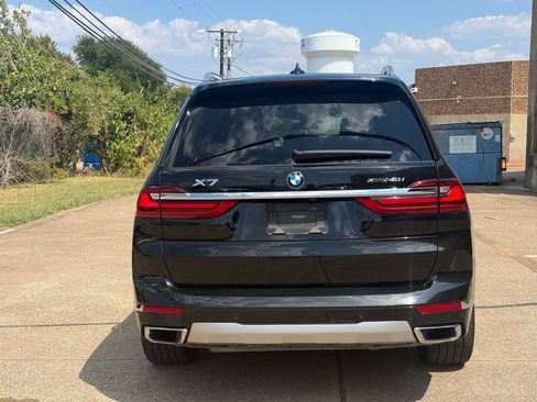 Used 2020 BMW X7 xDrive40i w/ Premium Package AWD/4WD image 4