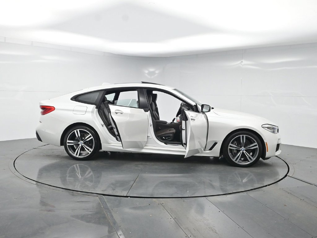 Used 2019 BMW 640i Gran Turismo xDrive w/ Luxury Seating Package AWD/4WD image 45