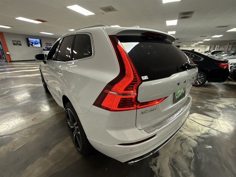 Used 2019 Volvo XC60 T5 R-Design w/ Protection Package Premier FWD image 5