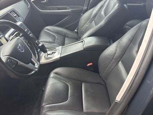 Used 2012 Volvo S60 T5 image 13