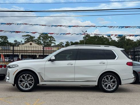 Used 2021 BMW X7 xDrive40i w/ Premium Package image 10