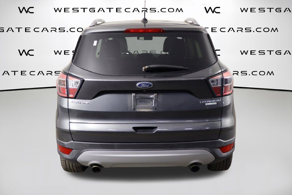 Used 2017 Ford Escape Titanium w/ Equipment Group 301A FWD image 4