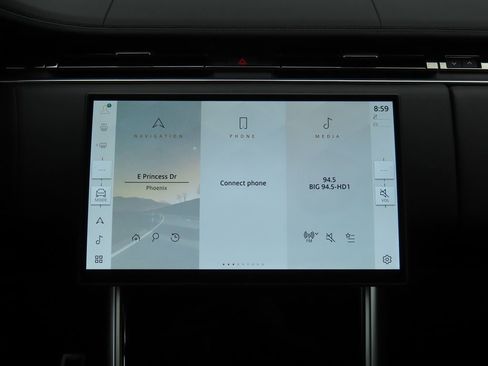 Certified 2025 Land Rover Range Rover Long Wheelbase SE image 14