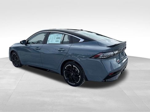 New 2026 Nissan Sentra SR w/ SR Premium Package image 4