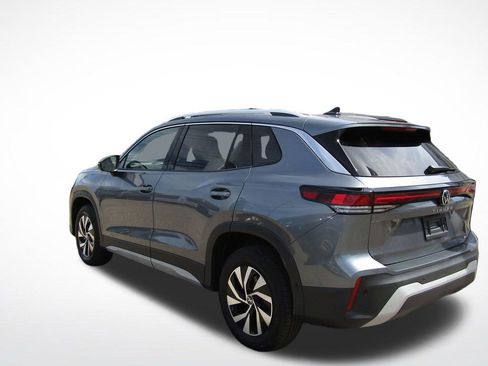 New 2026 Volkswagen Tiguan S AWD/4WD image 8